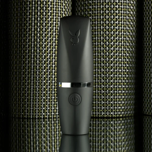 Playboy Pleasure EXCURSION - Black 14.2 cm USB Rechargeable Suction Stimulator — image 3 of 9