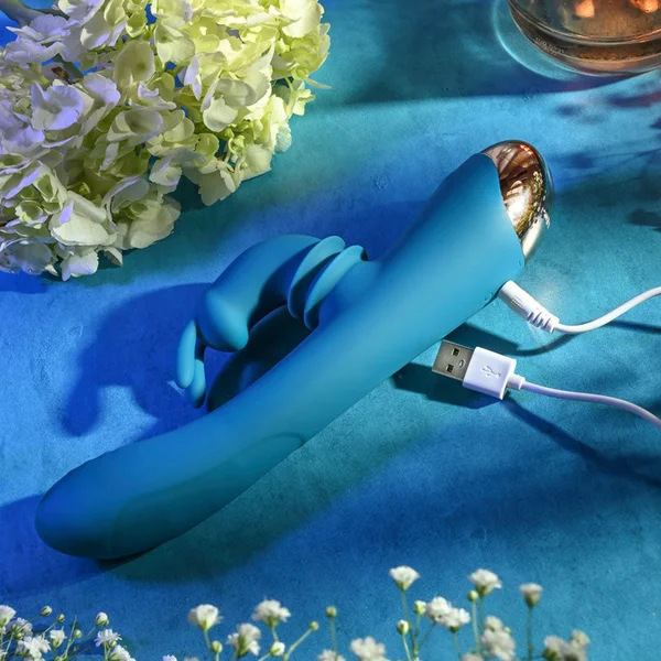 Adam & Eve SHIMMY & SHAKE VELVET RABBIT - Blue 22.4 cm USB Rechargeable Rabbit Vibrator — image 7 of 9
