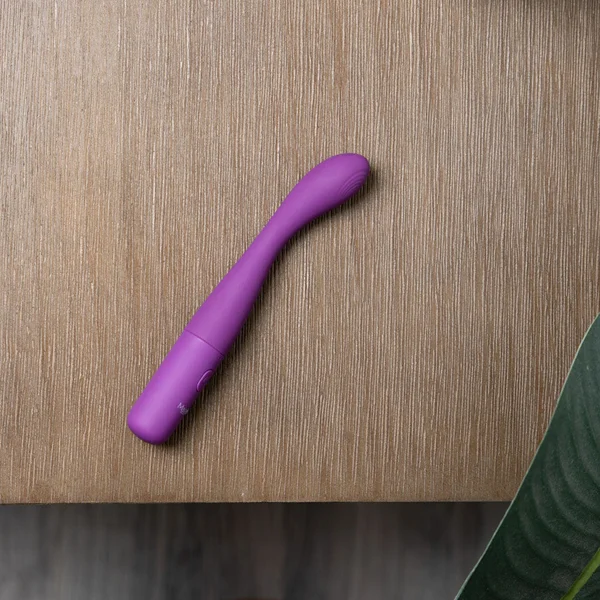 Maia CHELSI - Purple 17.8 cm USB Rechargeable Vibrator — image 2 of 6