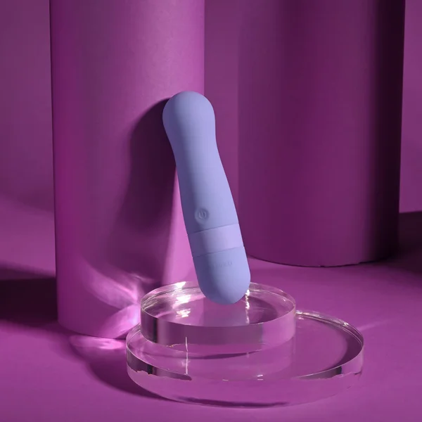 Evolved SQUISHY BULLET - Purple 11 cm USB Rechargeable Bullet — image 5 of 9