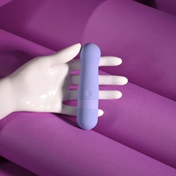 Evolved SQUISHY BULLET - Purple 11 cm USB Rechargeable Bullet — image 7 of 9
