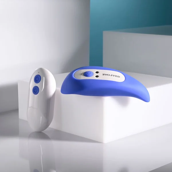 Evolved TAKE YOUR PICK - Rechargeable Bullet with 3 Interchargeable Sleeves — image 5 of 9
