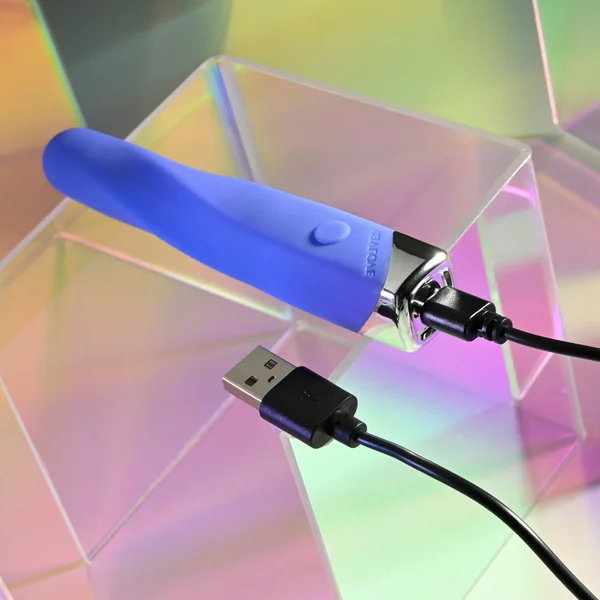 Evolved TWISTED TEMPTATION - Blue 12 cm USB Rechargeable Bullet