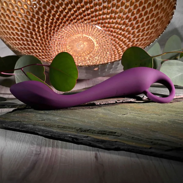 Evolved LOCHNESS G - Purple 19 cm USB Rechargeable Vibrator — image 5 of 8