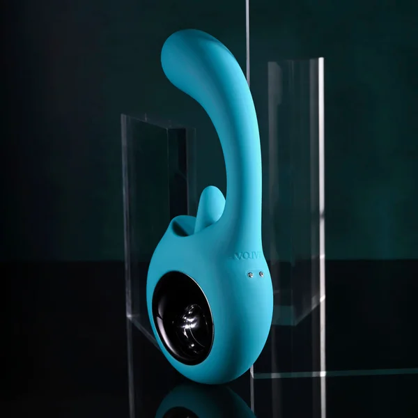 Evolved HOW MANY LICKS - Blue 17.8 cm USB Rechargeable Vibrator with Flicking Stimulator — image 4 of 6
