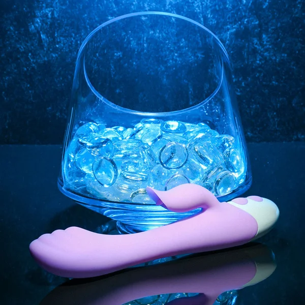 Evolved PLEASING PETAL - Lilac 19.7 cm USB Rechargeable Rabbit Vibrator — image 3 of 9