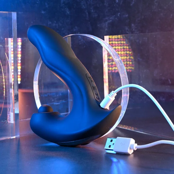 Gender X MAD TAPPER - Black USB Rechargeable Double Tapping Vibrating Massager — image 8 of 8