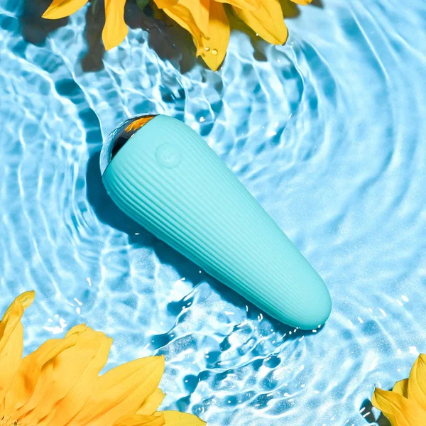 Gender X O-CONE - Blue 10.8 cm (4.25'') USB Rechargeable Bullet — image 7 of 9