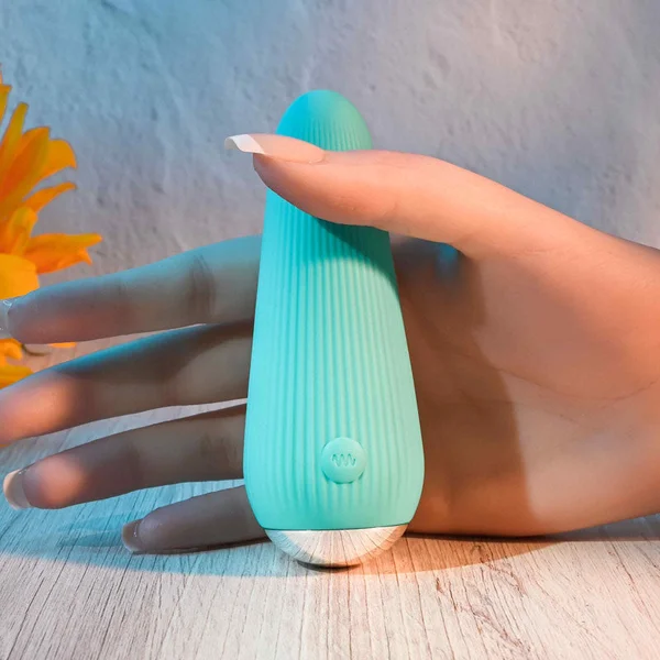 Gender X O-CONE - Blue 10.8 cm (4.25'') USB Rechargeable Bullet — image 5 of 9