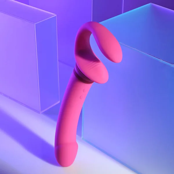 Gender X SHARING IS CARING - Pink 21.9 cm USB Rechargeable Strapless Strap-On — image 5 of 8