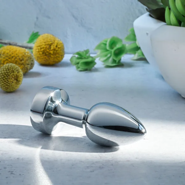 Gender X ROCKIN METAL PLUG MINI - Chrome 7.8 cm USB Rechargeable Vibrating Mini Butt Plug — image 3 of 8