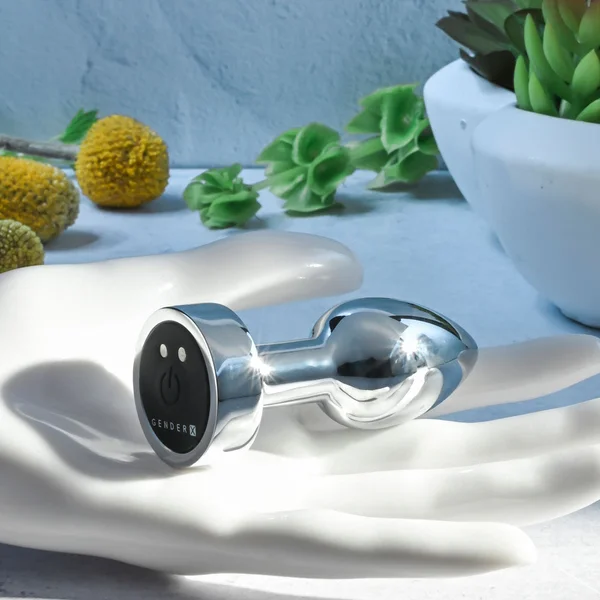 Gender X ROCKIN METAL PLUG MINI - Chrome 7.8 cm USB Rechargeable Vibrating Mini Butt Plug — image 6 of 8