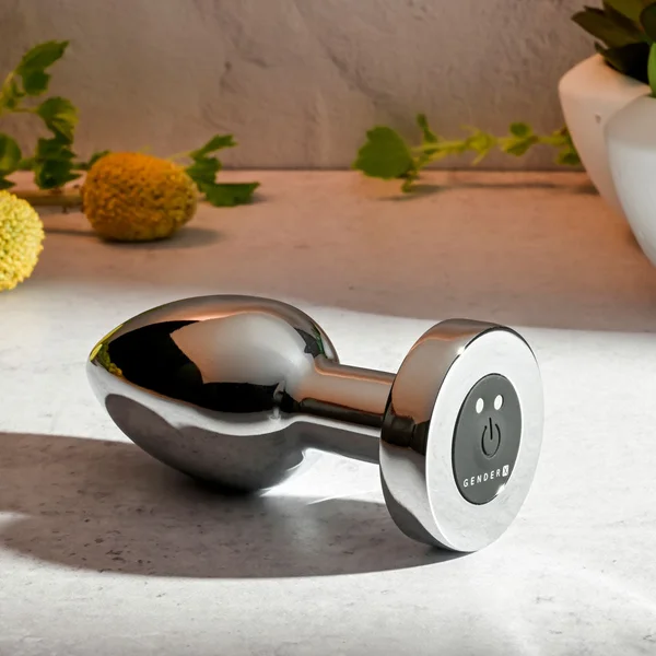Gender X ROCKIN METAL PLUG XL - Chrome 10.5 cm USB Rechargeable Vibrating XL Butt Plug — image 4 of 8