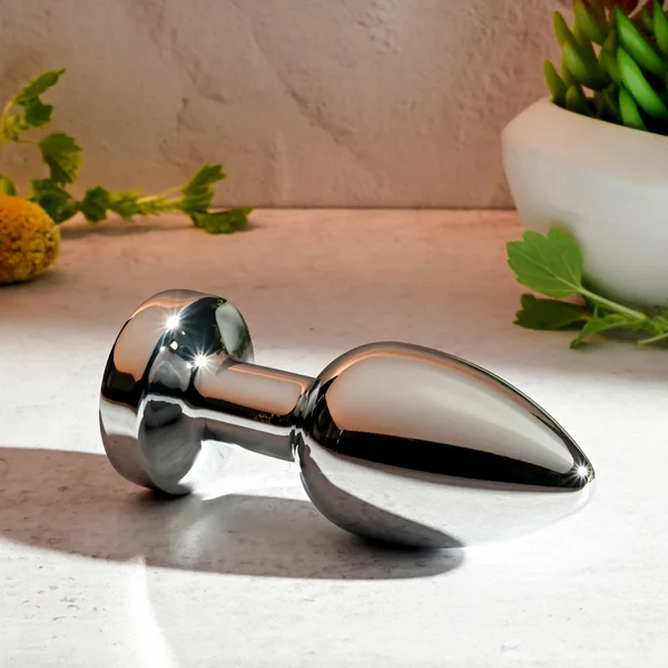 Gender X ROCKIN METAL PLUG XL - Chrome 10.5 cm USB Rechargeable Vibrating XL Butt Plug — image 3 of 8