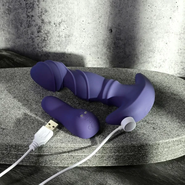 Gender X RING IT - Purple 16.5 cm USB Rechargeable Vibrator with Wireless Remote — image 8 of 8