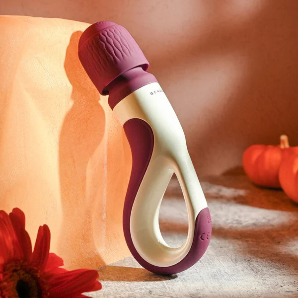 Gender X HANDLE IT - Purple/White USB Rechargeable Massager Wand — image 2 of 9
