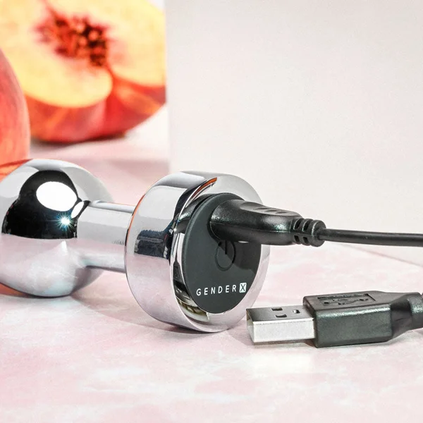 Gender X ROCKIN' METAL PLUG - Metallic 9.3 cm USB Rechargeable Butt Plug — image 6 of 9