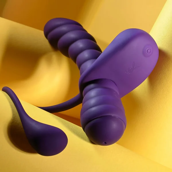 Playboy Pleasure TWISTED PLAYGROUND - Purple USB Rechargeable Vibrator and Cock Ring Kit — image 13 of 18
