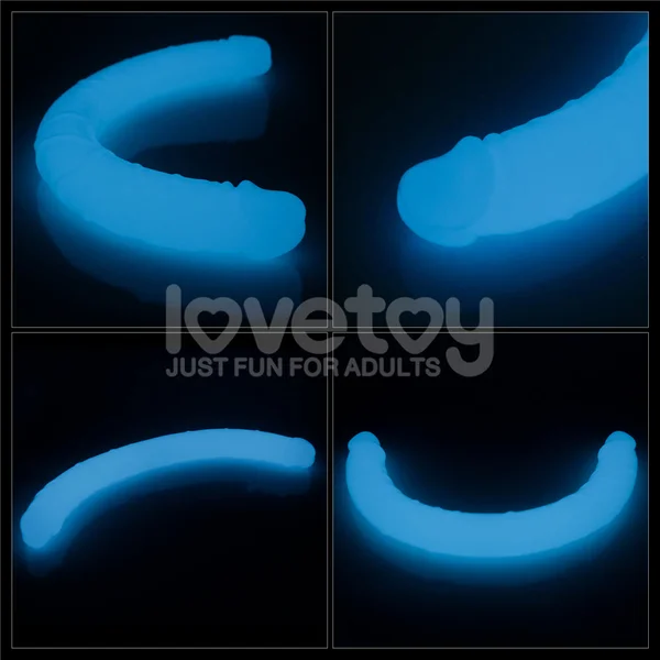 Lumino Play 18.5'' Double Dildo - Glow in the Dark Blue 47 cm Double Dong — image 6 of 7