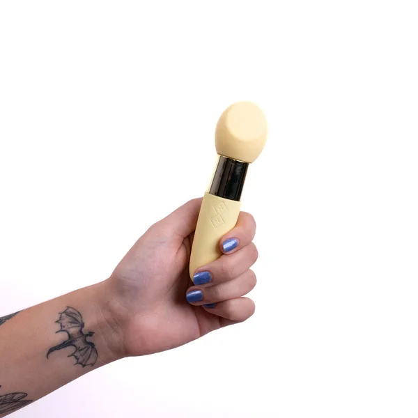 Maia RINA - Yellow - Yellow 13.3 cm USB Rechargeable Vibrator — image 2 of 5