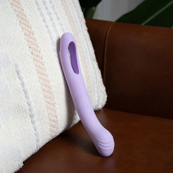 Maia HARPER - Purple 24.1 cm USB Rechargeable Vibrator — image 2 of 6