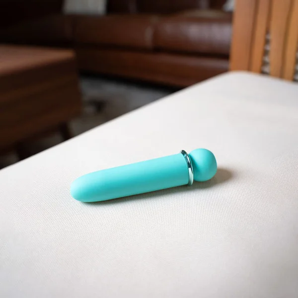 Maia JAGUAR - Blue - Blue 10.1 cm USB Rechargeable Bullet — image 3 of 7