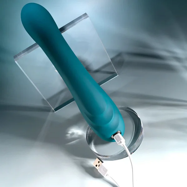 Playboy Pleasure AURELIE - Green 22.7 cm USB Rechargeable Vibrator with Internal Flicker — image 9 of 9