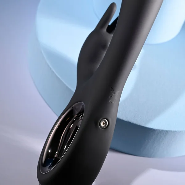 Playboy Pleasure LATE NIGHT BUNNY - Black 20 cm USB Rechargeable Rabbit Vibrator — image 7 of 9