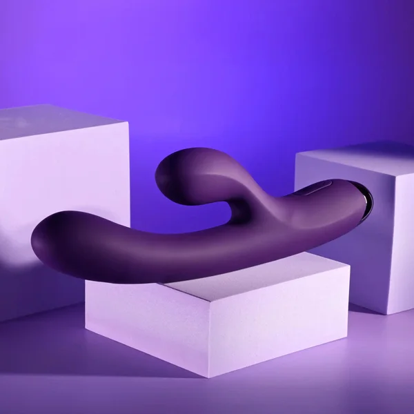Playboy Pleasure NEW CRUSH - Purple 20.6 cm USB Rechargeable Rabbit Vibrator — image 4 of 8