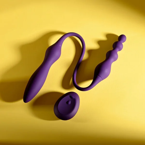 Playboy Pleasure THIS & THAT - Purple 60 cm USB Rechargeable Flexible Dual Ended Vibrator — image 5 of 9