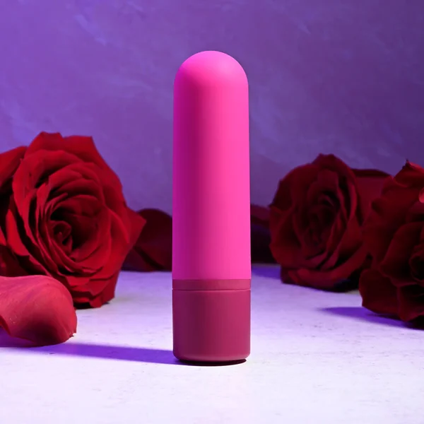 Selopa TINY TEMPTATION - Pink 9.2 cm USB Rechargeable Bullet — image 2 of 9