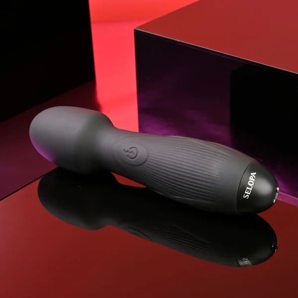 Selopa POWER TRIP - Black 18.8 cm USB Rechargeable Massage Wand — image 4 of 8