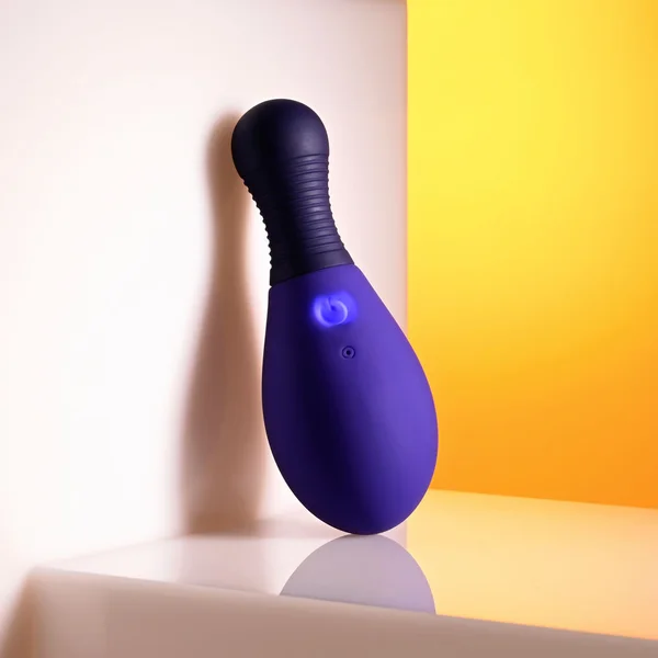 Selopa EGG ME ON - Purple 10 cm USB Rechargeable Egg with Wireless Remote — image 4 of 9