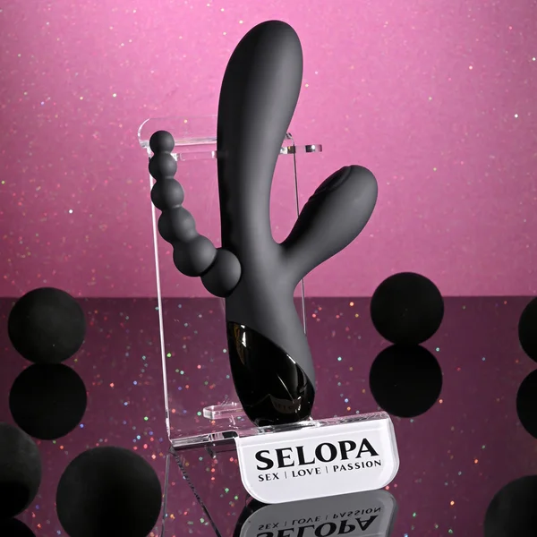 Selopa TRIPLE ACES - Black 19.7 cm USB Rechargeable Triple Stimulator Vibrator — image 5 of 9
