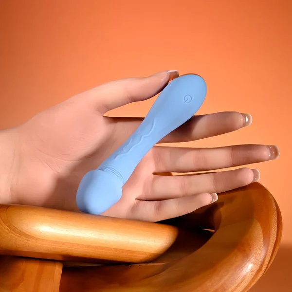 Selopa DAINTY DICK - Baby Blue 11.9 cm USB Rechargeable Mini Vibrator — image 3 of 9