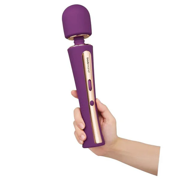 Bodywand Luxe Couture Wand - Purple 28.2 cm USB Rechargeable Massage Wand — image 2 of 2