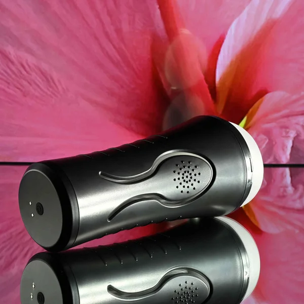 Zero Tolerance HOLD TIGHT - Clear USB Rechargeable Vibrating Vagina Stroker — image 7 of 9
