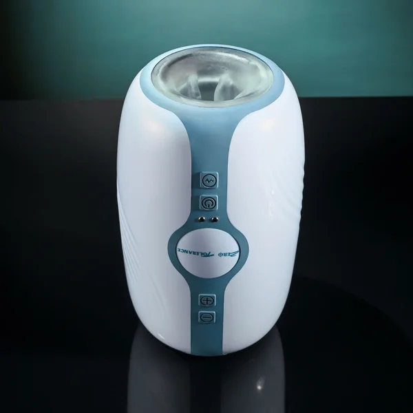 Zero Tolerance TOUCHDOWN - White 15 cm USB Rechargeable Vibrating & Tightening Stroker — image 6 of 9