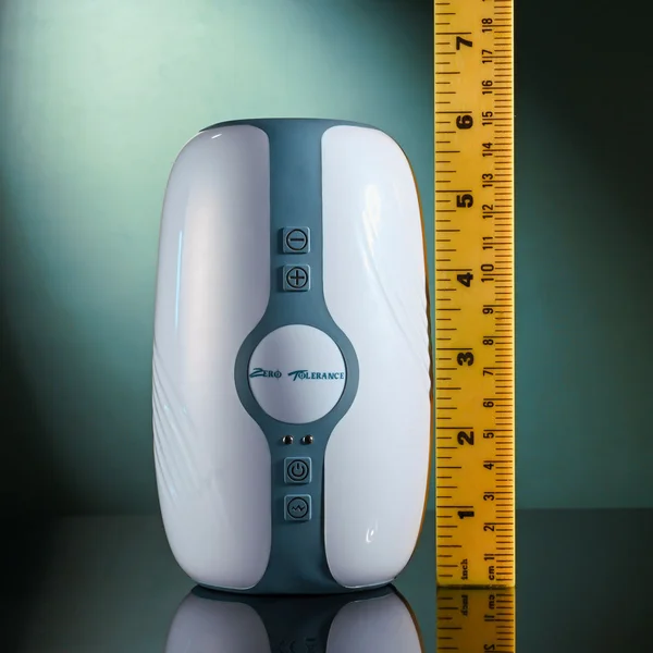 Zero Tolerance TOUCHDOWN - White 15 cm USB Rechargeable Vibrating & Tightening Stroker — image 8 of 9
