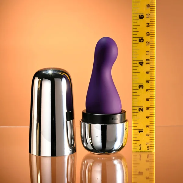 Playboy Pleasure THE JET SET - VIBRATOR - Purple 10.2 cm Vibrator with Self Charging Case — image 8 of 9
