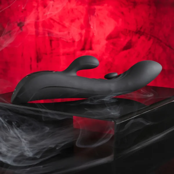 Playboy Pleasure THATS THE SPOT - Black 23.3 cm USB Rechargeable Rabbit Vibrator with G-Spot Tapper — image 5 of 9