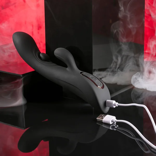 Playboy Pleasure THATS THE SPOT - Black 23.3 cm USB Rechargeable Rabbit Vibrator with G-Spot Tapper — image 9 of 9