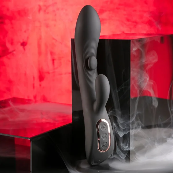 Playboy Pleasure THATS THE SPOT - Black 23.3 cm USB Rechargeable Rabbit Vibrator with G-Spot Tapper — image 2 of 9