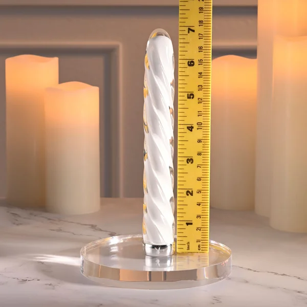 Playboy Pleasure IN A TWIST - White Glass 17.5 cm USB Rechargeable Vibrator — image 7 of 8