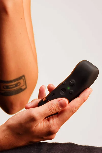 The Handy The Oh! 4.5" Sound Reactive Vibrator with ResoTouch Technology — image 4 of 5