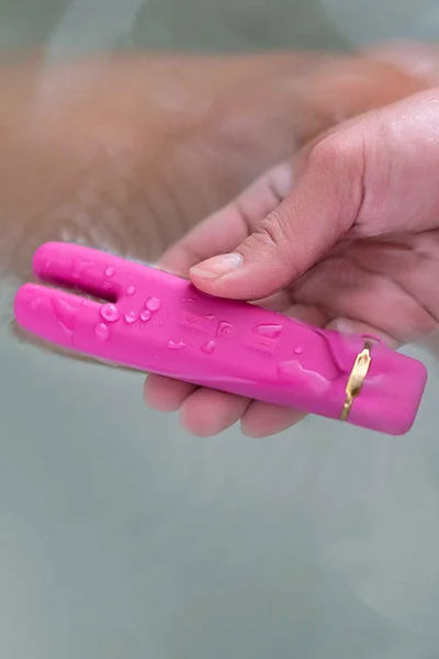 Crave Duet 4" Flexible Vibrator — image 5 of 5