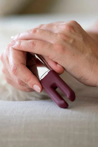 Crave Duet 4.5" Classic Vibrator — image 5 of 5