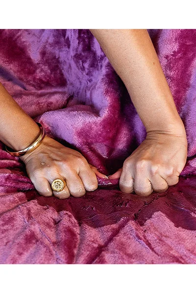 Splash Blanket The OG Waterproof Blanket | Large — image 17 of 18