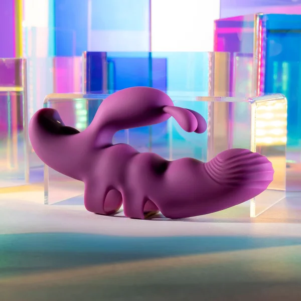 Playboy Pleasure LEND A HAND - Purple USB Rechargeable Finger Vibrator — image 4 of 9