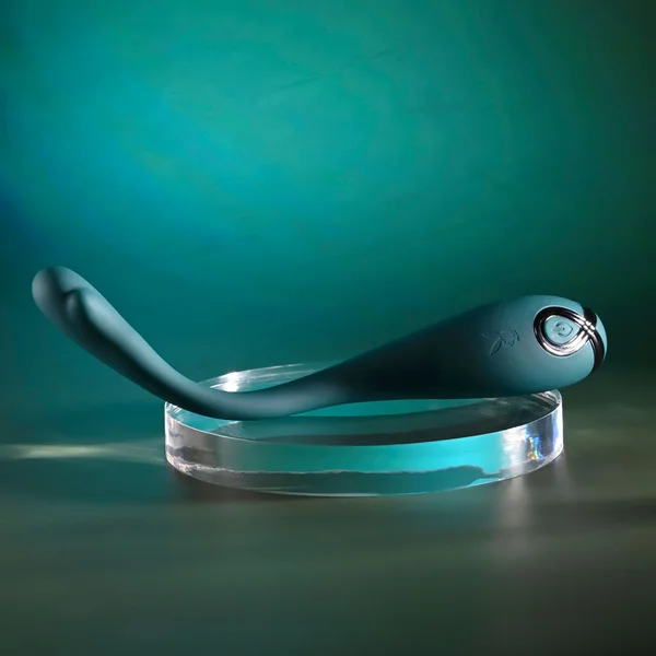 Playboy Pleasure PINPOINT PERFECTION - Green 19.3 cm USB Rechargeable Poseable Vibrator — image 6 of 9